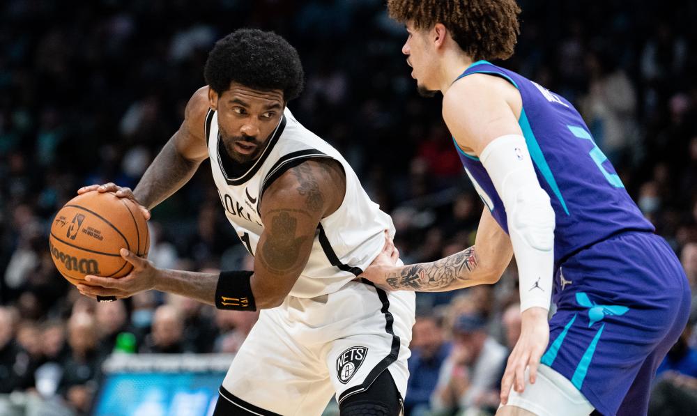 C9强势HLE，Mickey三分雨点燃全场的简单介绍