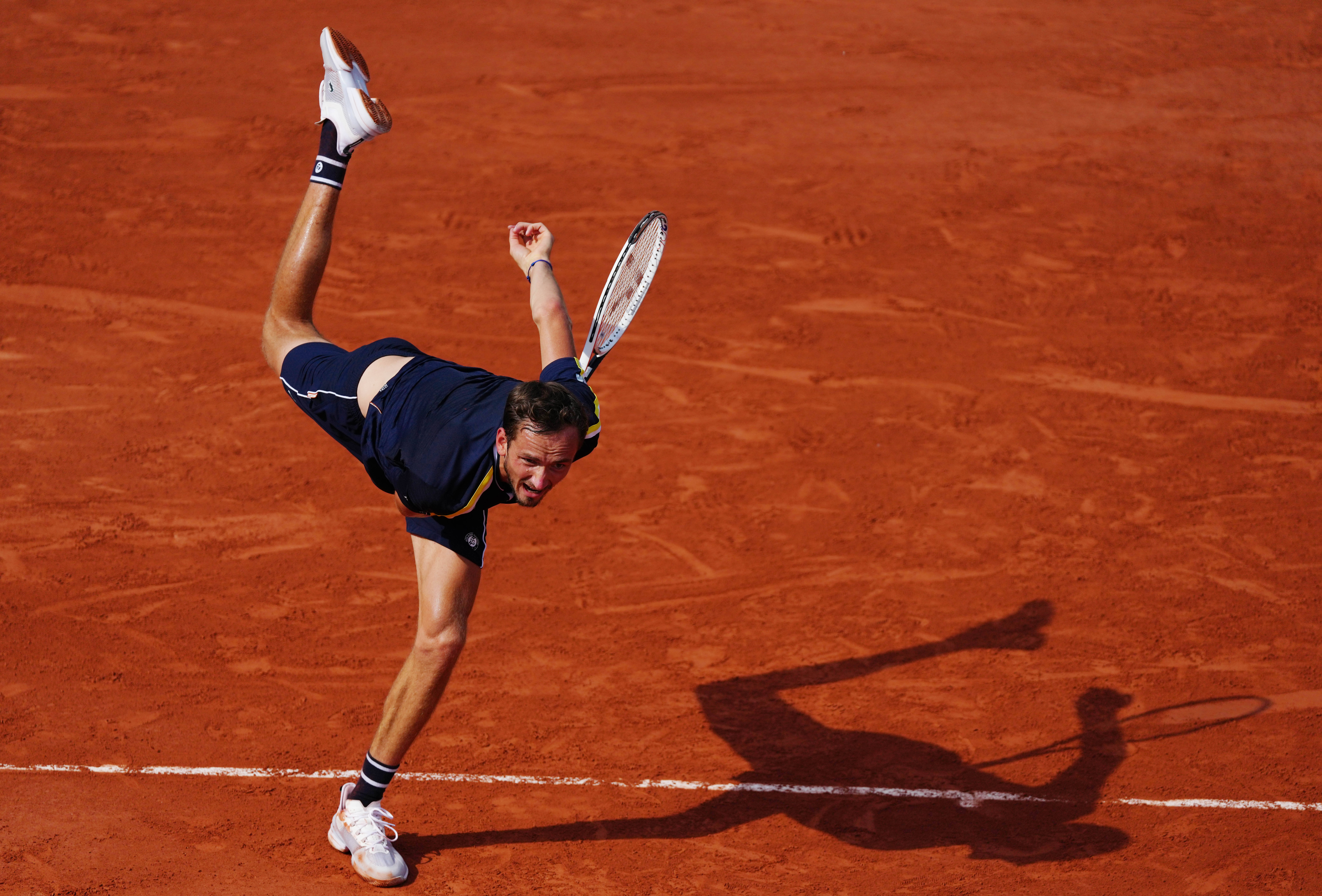 欧洲网球队逆转日本网球队,梅德韦杰夫关键制胜 欧洲网球队逆转日本网球队,梅德韦杰夫关键制胜