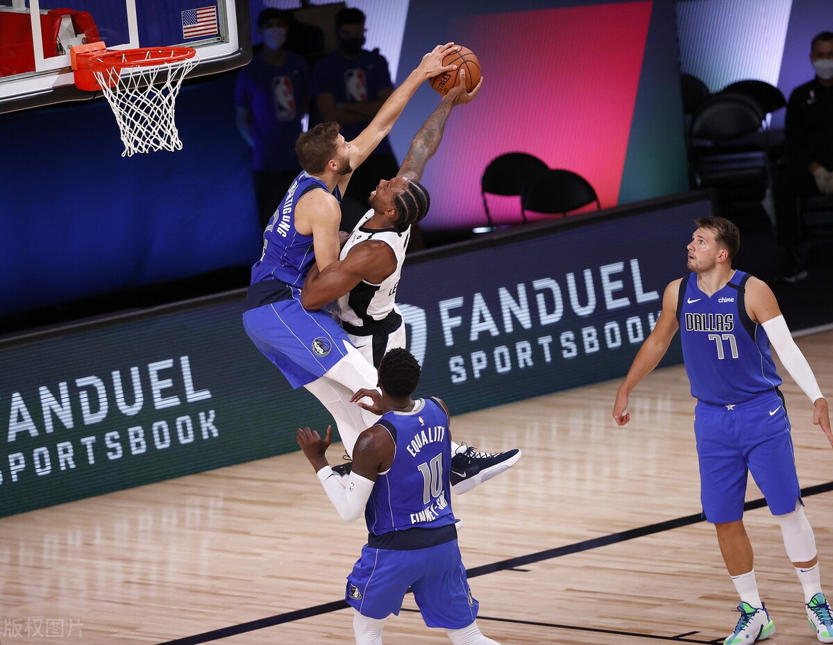 德国男篮轻取独行侠，莫里斯三分雨点燃全场