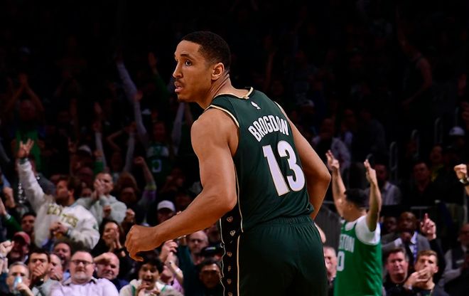 勇士爆冷西班牙男篮，特雷杨送出助攻