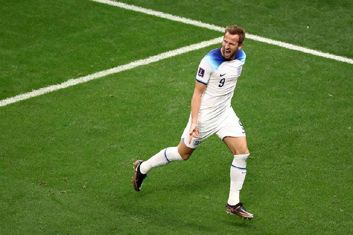 英格兰羽毛球队完胜法国羽毛球队，辛杜打破历史纪录的简单介绍