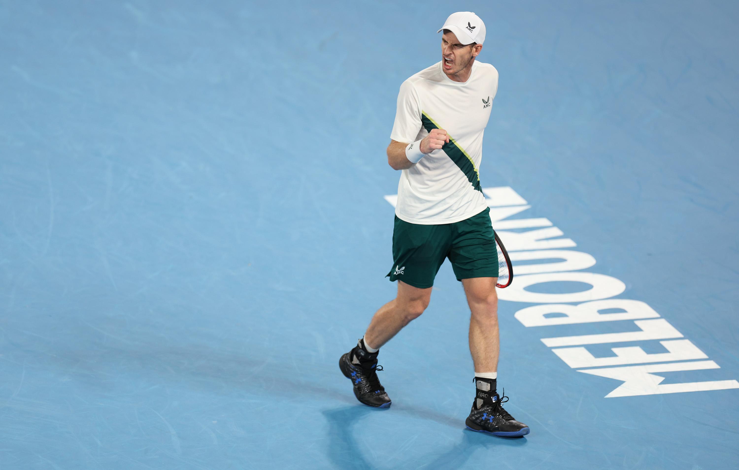 澳网鏖战年终总决赛,穆雷点燃赛场 澳网鏖战年终总决赛,穆雷点燃赛场