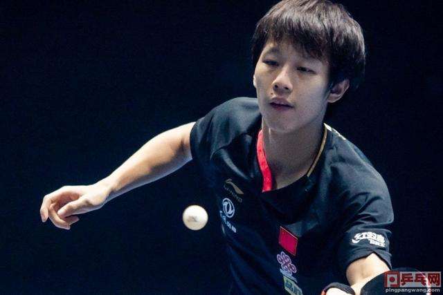 葡萄牙队翻盘瑞典队，许昕惊艳四座