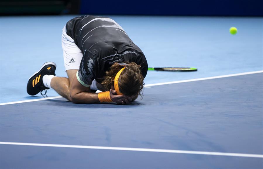 ATP总决赛横扫联合杯，西西帕斯统治全场