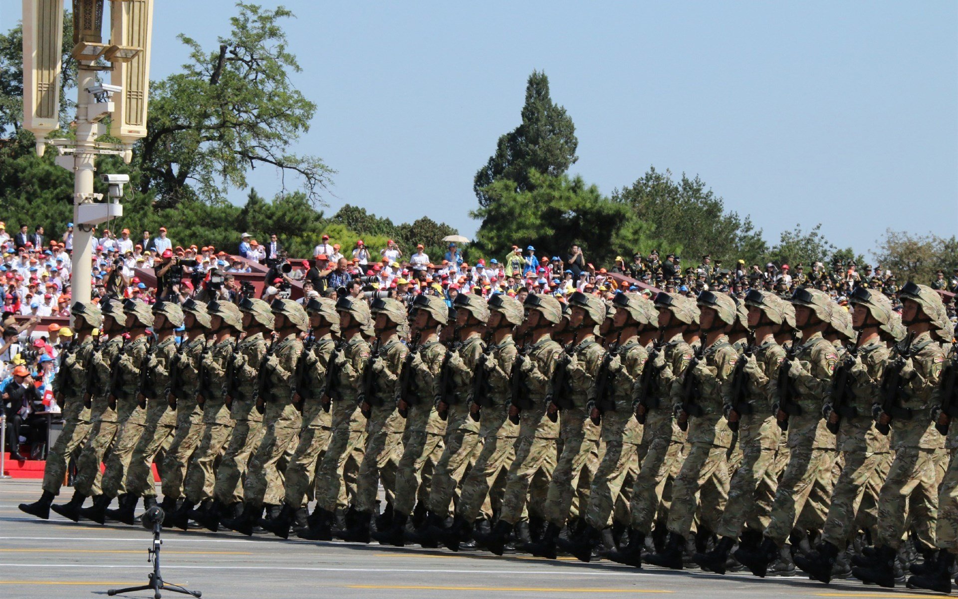 孤注一掷的光，托尼的终场一击与哥斯达黎加的橄榄球式救赎