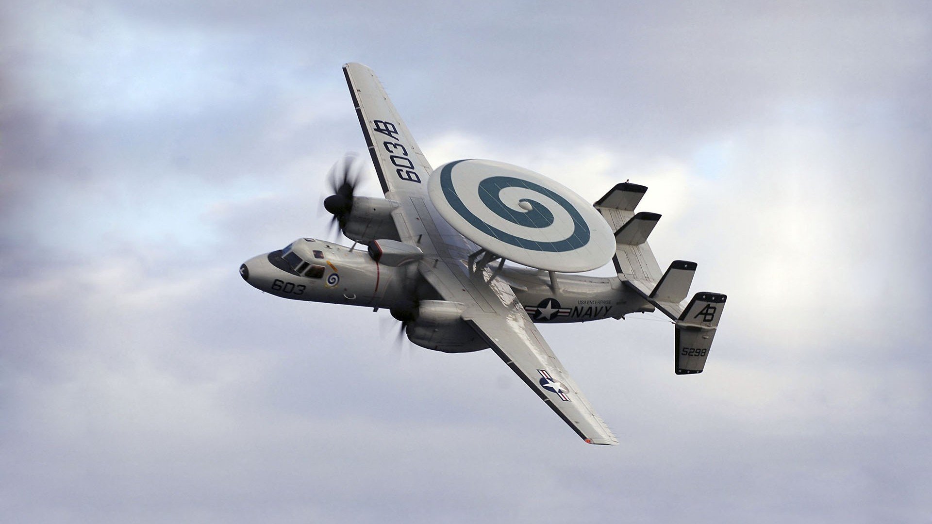 世界的褶皱，当葡萄牙在绿茵场突围，富安健洋在NBA接管比赛